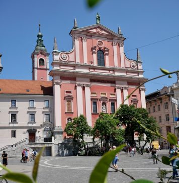 Ljubljana bezoeken en de bezienswaardigheden