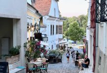 parijs straatje szentendre