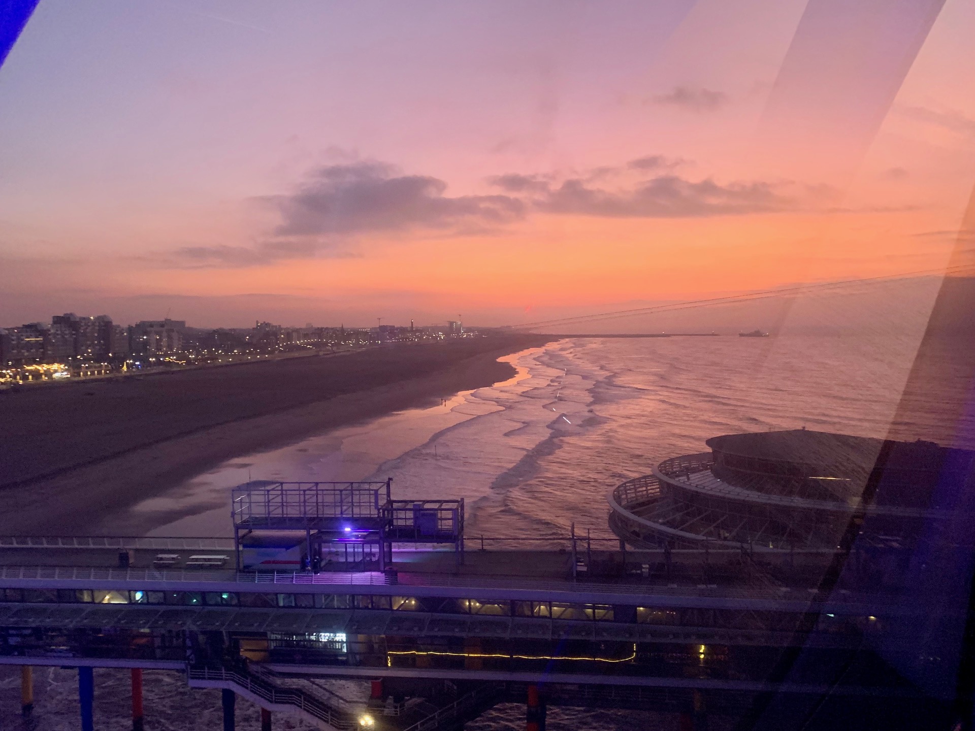 zonsondergang scheveningen