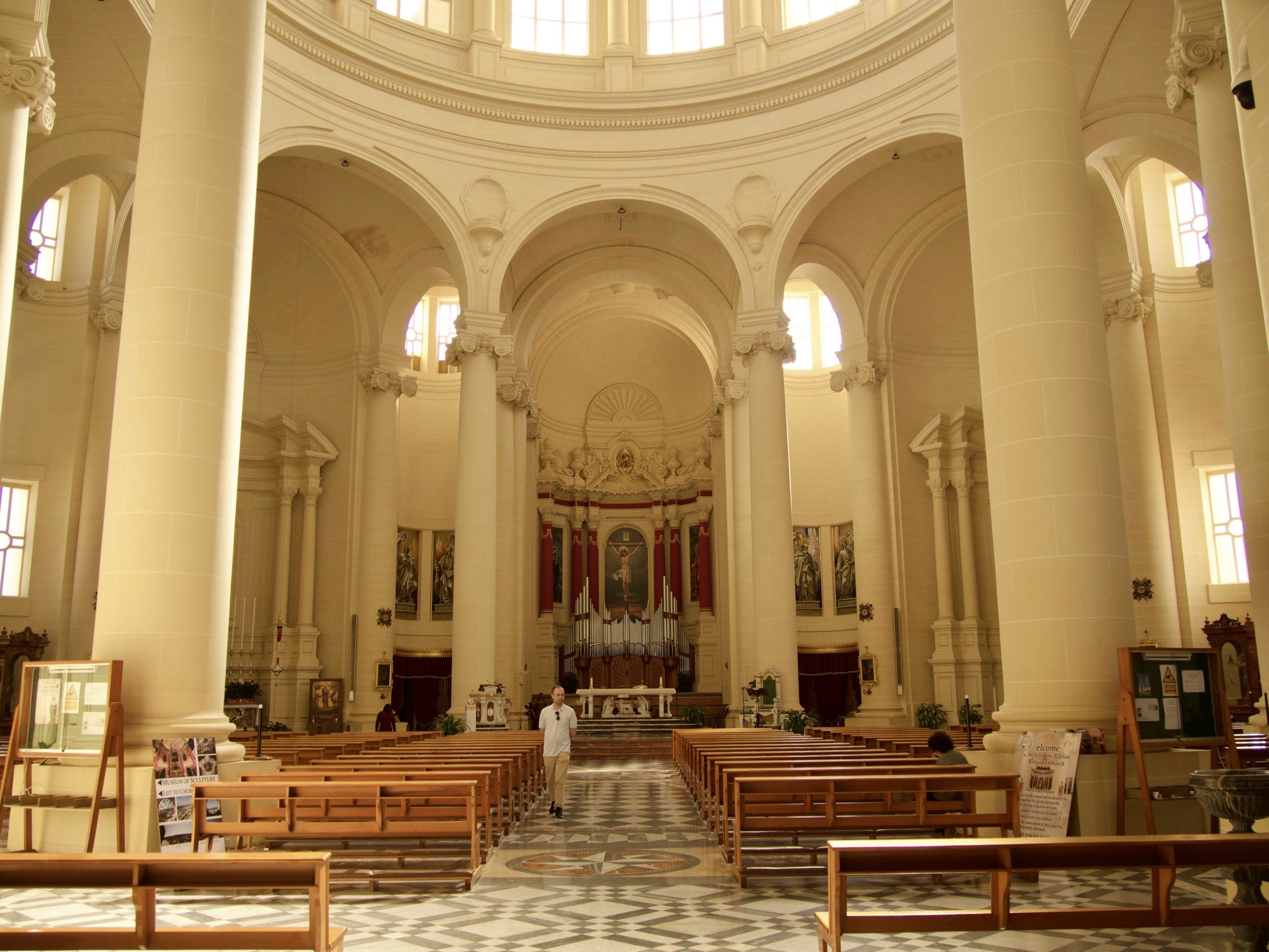 de Rotunda of Xweija interieur