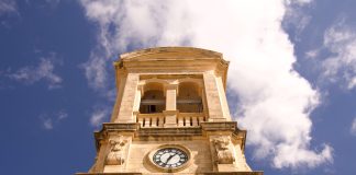kerktoren Xweija