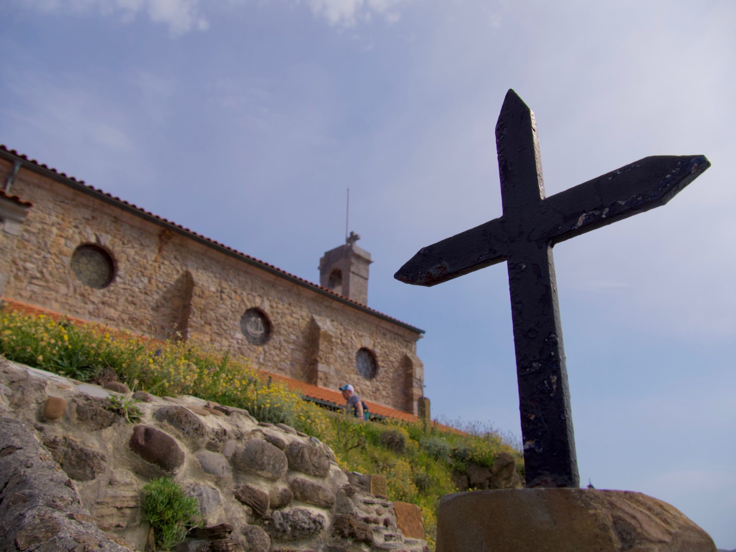 kruis klooster San Juan de Gaztelugatxe