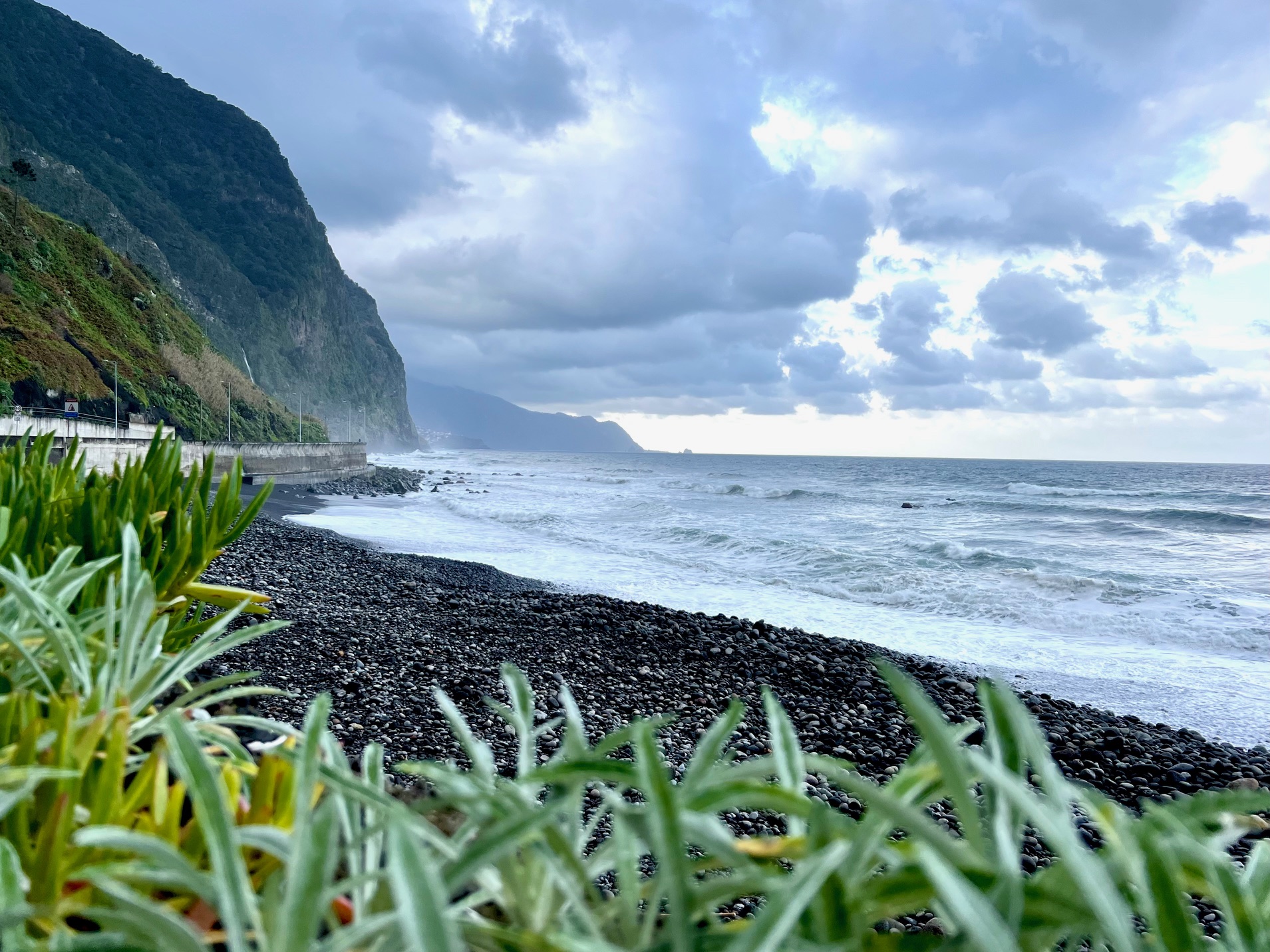 zwart strand madeira