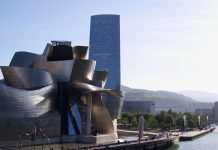 Bezoek het Guggenheim museum Bilbao