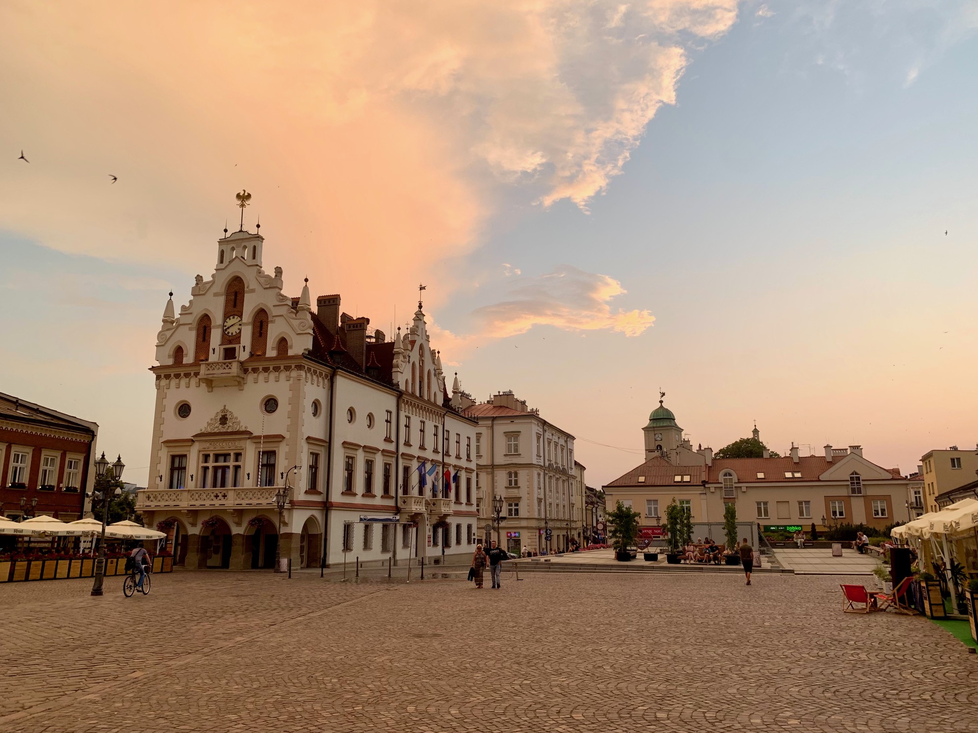 Zonsondergang in Rzeszów Polen