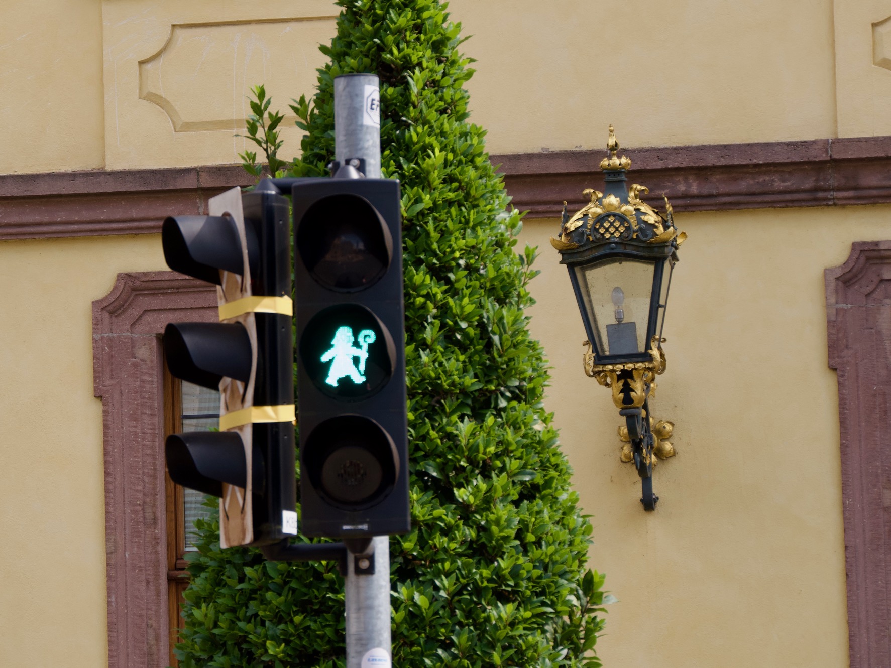 stoplichten met Bonifatius in Fulda