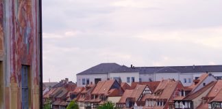 Zicht op de rivier in Bamberg