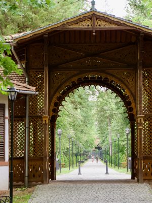 Ingang van het park in Buziaș