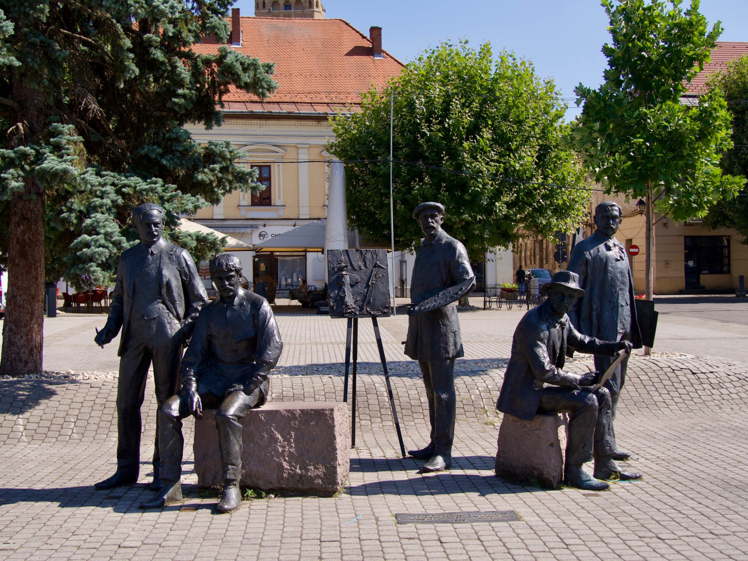 Standbeeld the painters in Baia Mare