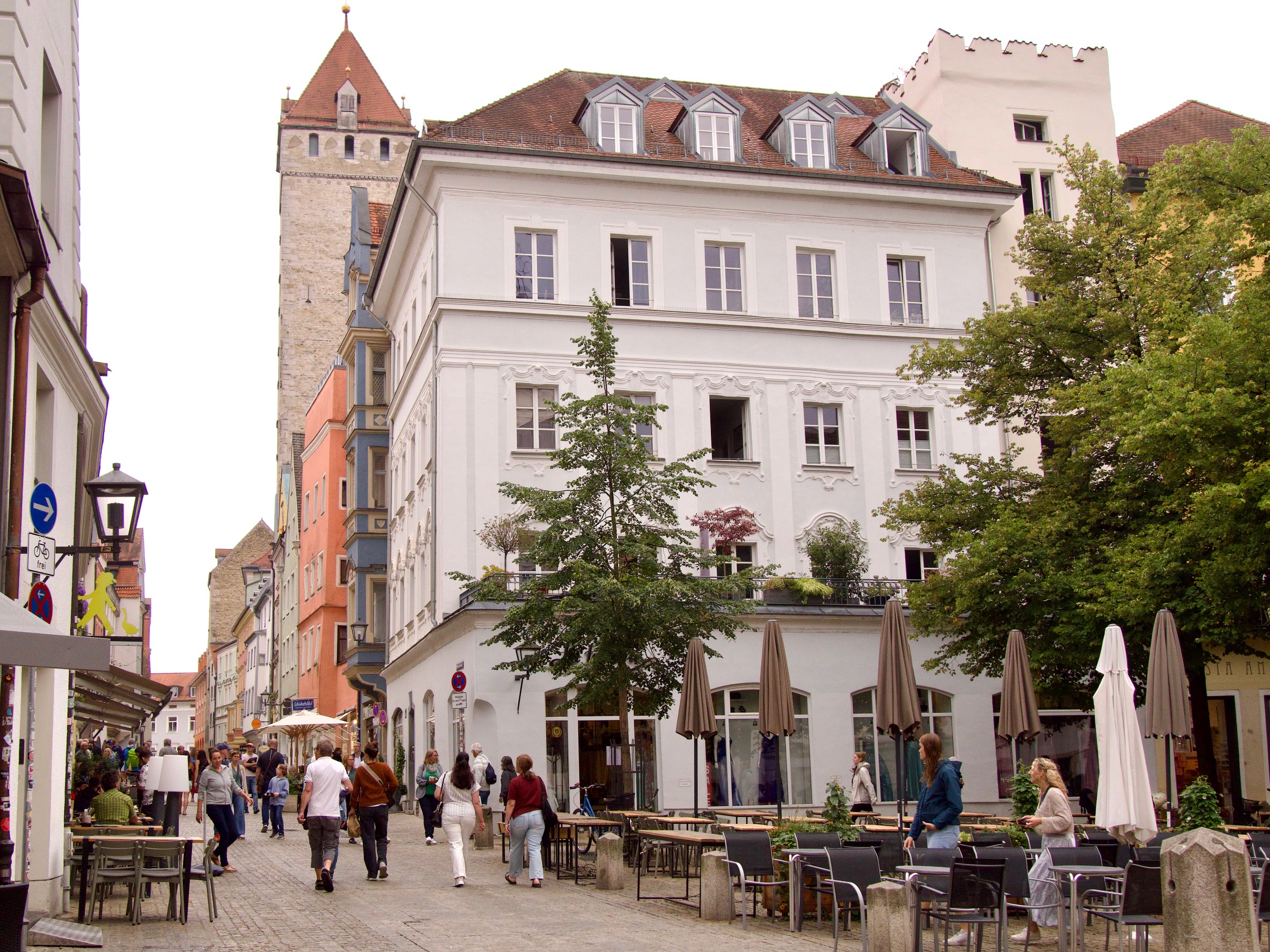 Een winkelstraat in Regensburg