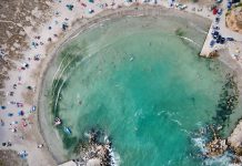 De hoefijzervormige baai balata beach in Bulgarije