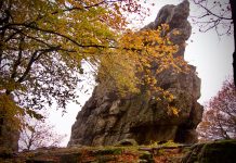 Roc la tour in de Franse Ardennen in de herfst