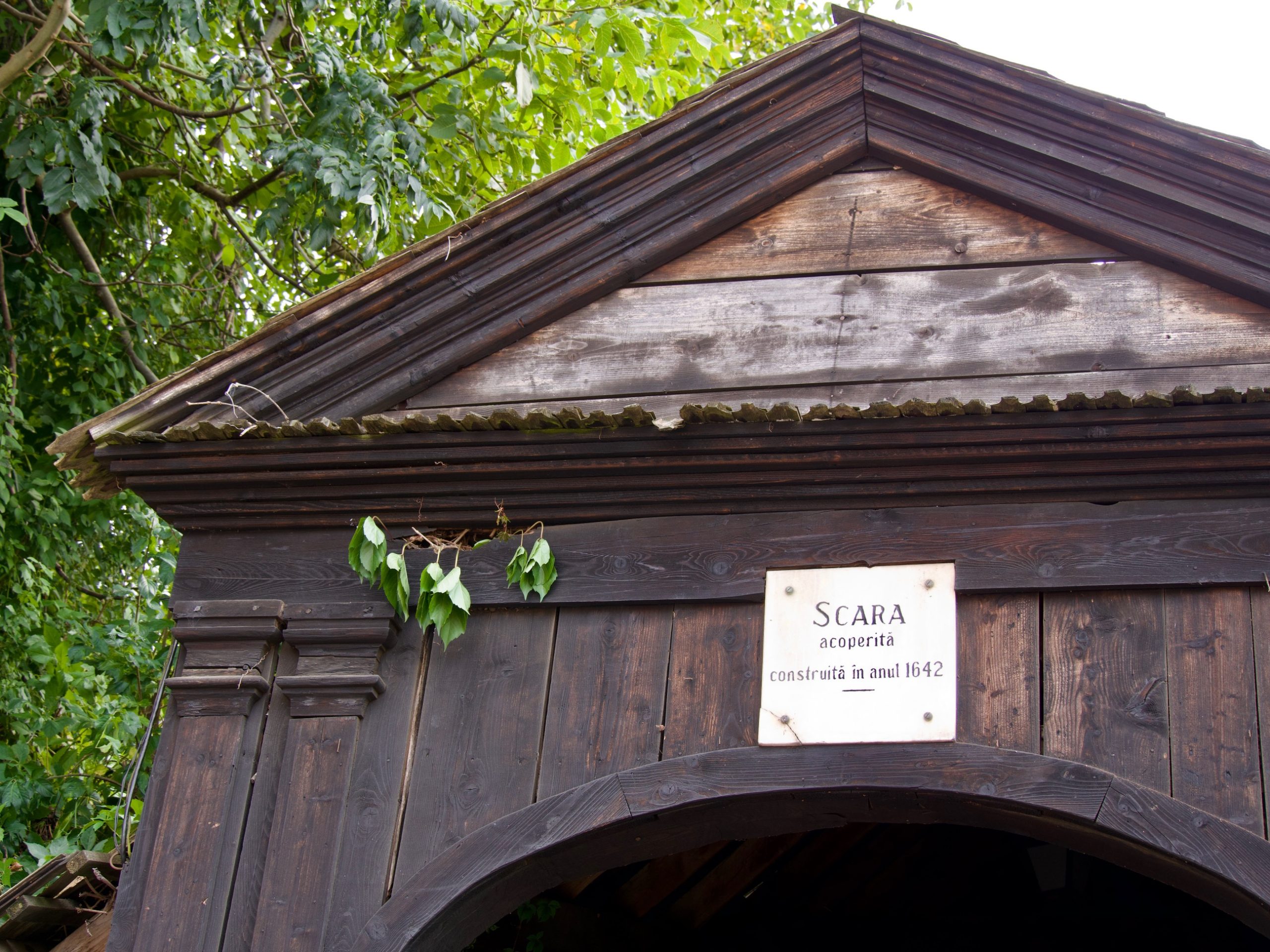 De overdekte trappen naar de kerk in Sighisoara