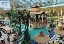 Zwembad in het EurothermenResort Bad Schallerbach