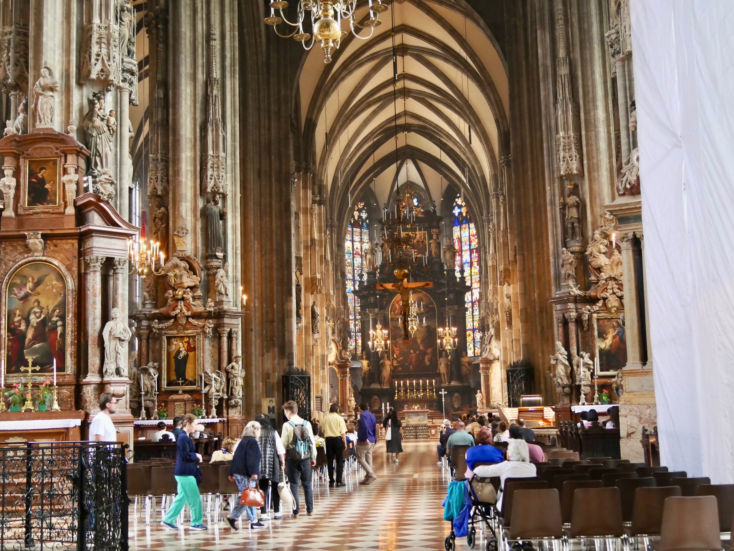 Wenen kerk interieur