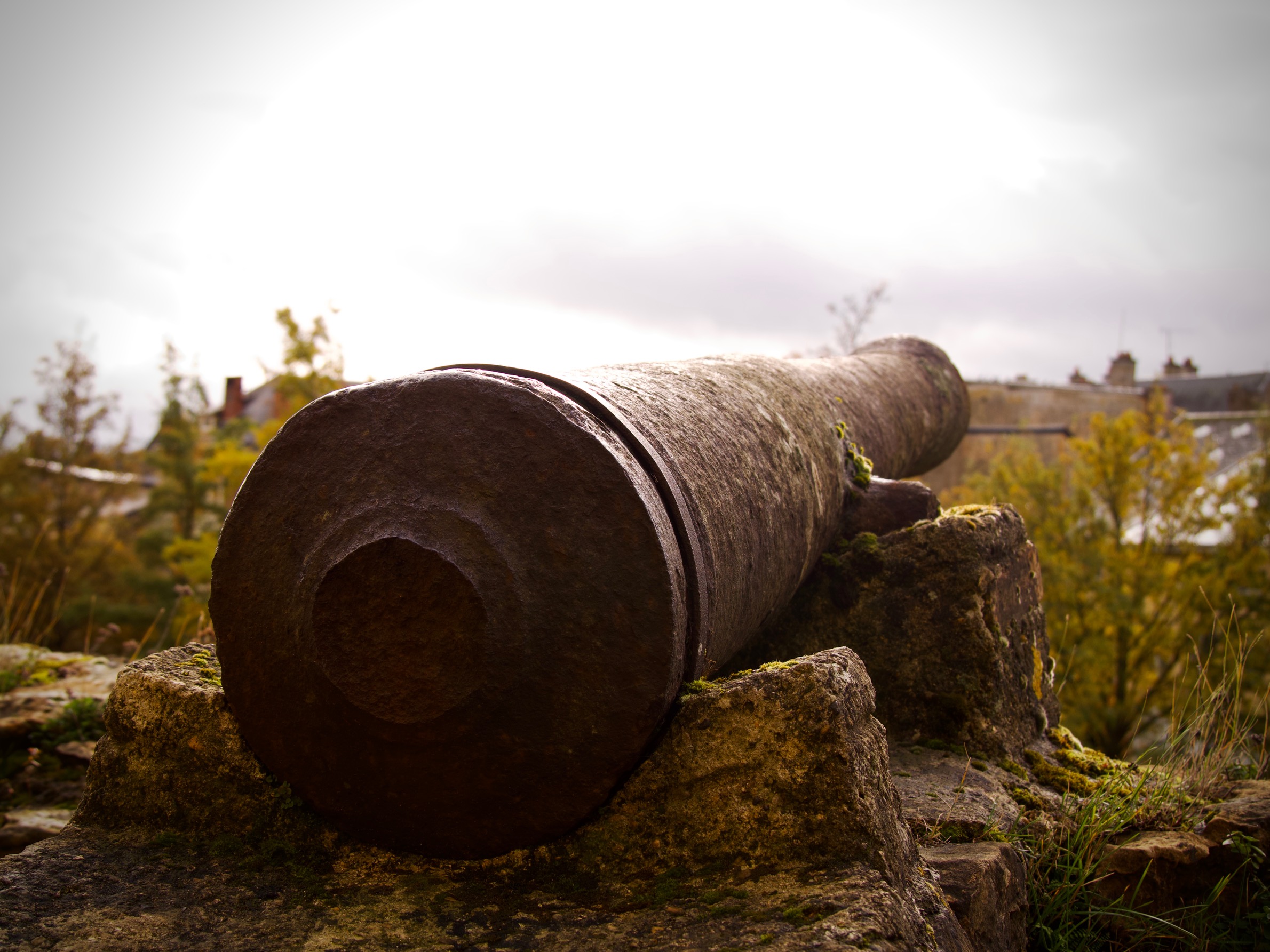 een kanon in het kasteel van Sedan