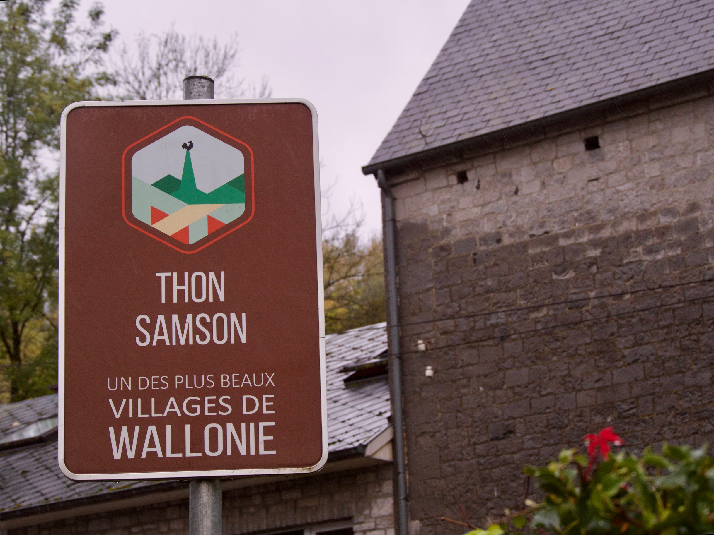 Bordje Thons Samson un des plus beaux village de Wallonië