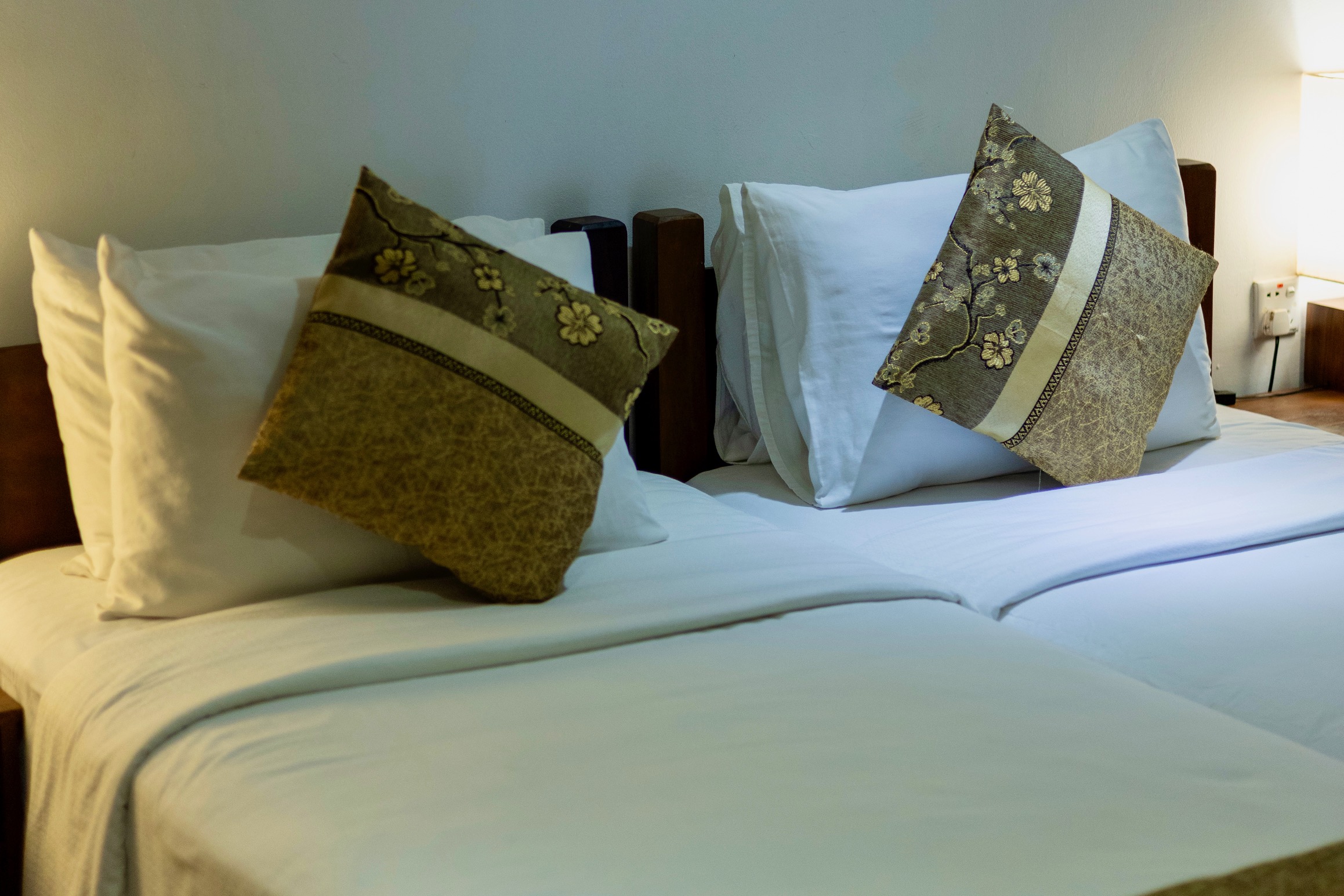 The Lakeside at Nuwarawewa bed