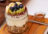 Beste ontbijt in Cartagena (Spanje): echt leuke plekjes waar je heerlijk kunt eten Ontbijtje met yoghurt en granola bij Cafe Lab in Cartagena
