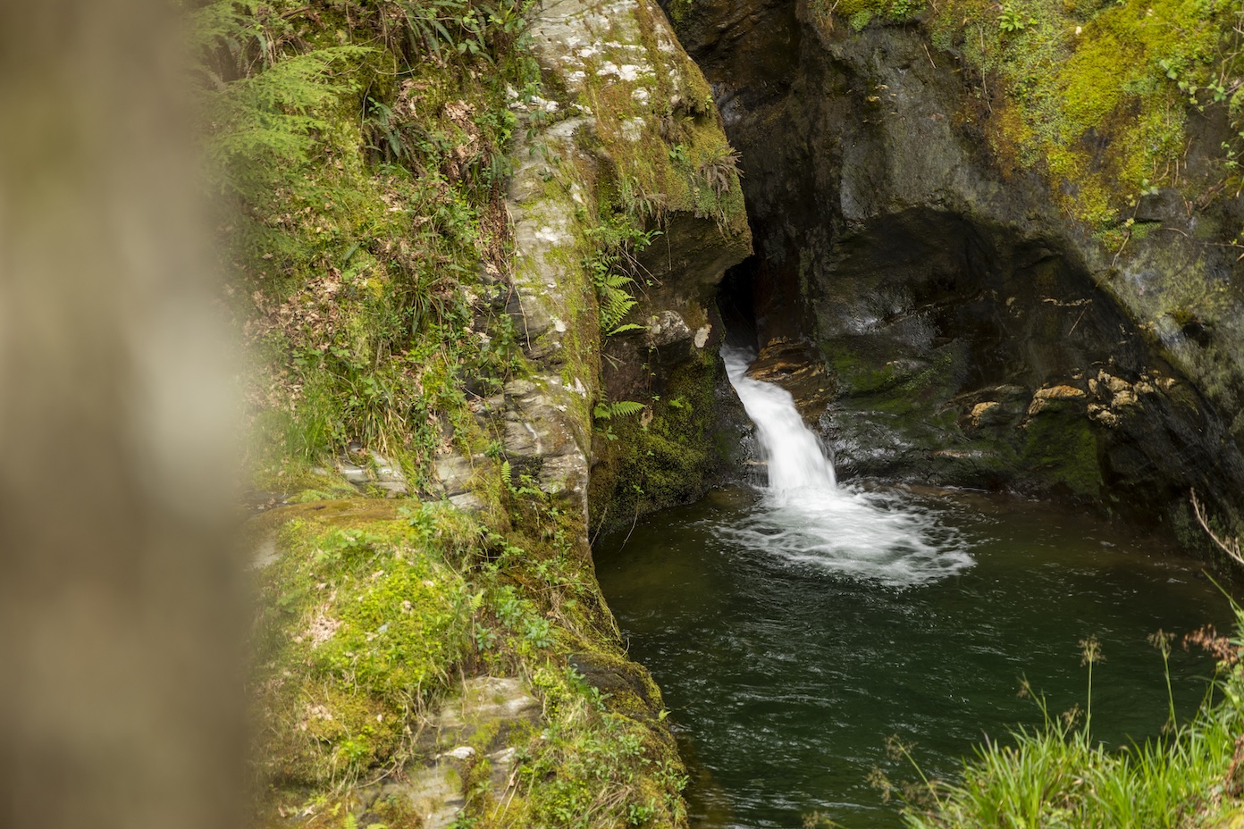 De Poulanass Waterfall