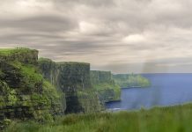 Kliffen van Moher: alles wat je moet weten voor een bezoek The Cliffs of Moher