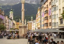Innsbruck in 24 uur: alles wat je niet wilt missen Maria-Theresien-Strasse Innsbruck